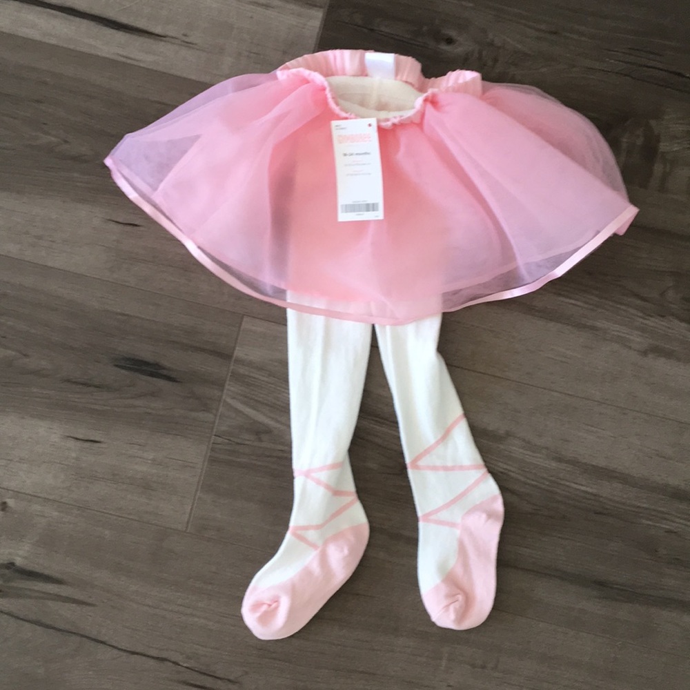 Gymboree tutu with attached leggings